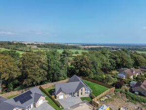 Photo 19- click for photo gallery